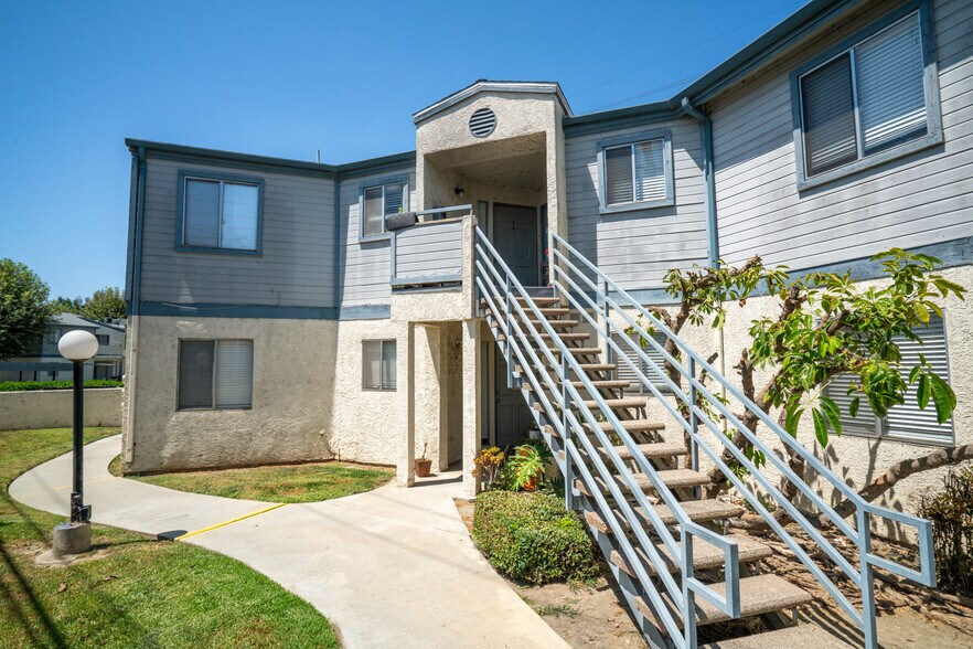 More Photos Of 7739 Bradwell Ave, Whittier Apartments For Sale