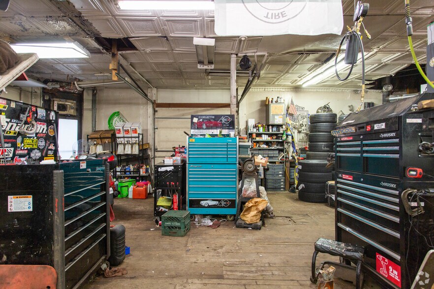 More Photos Of 30 Harvard Ave, Medford Auto Repair For Sale