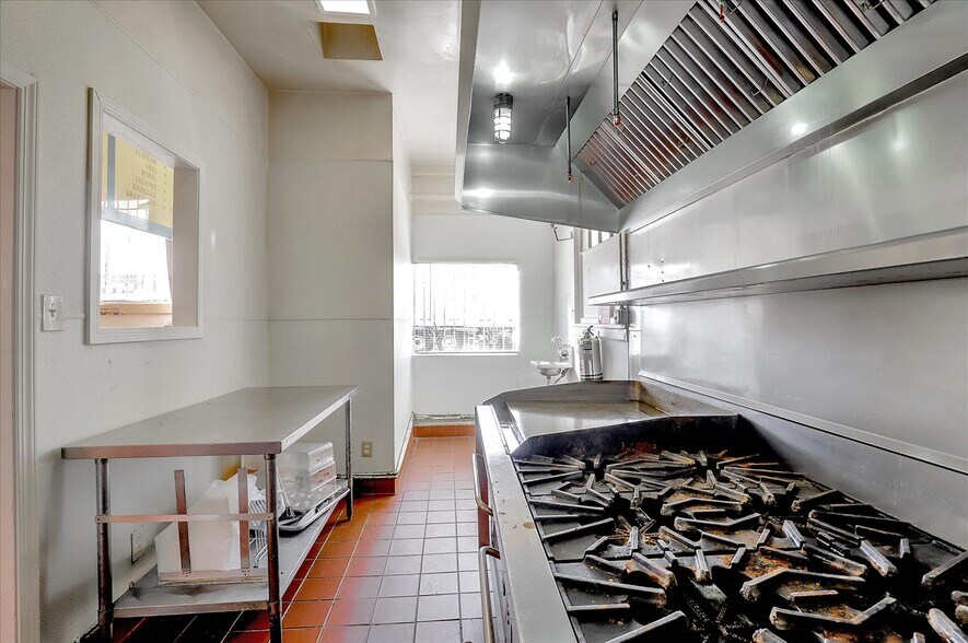 More Photos Of 1407 Miller Ave, Oakland Storefront Retail Residential For Sale