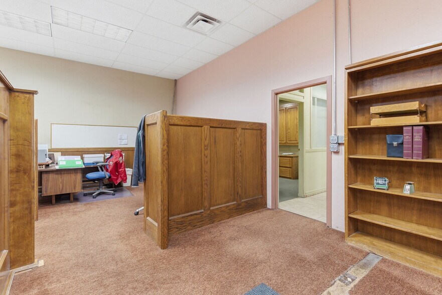 More Photos Of 1025 Central Ave, Tracy Medical For Sale