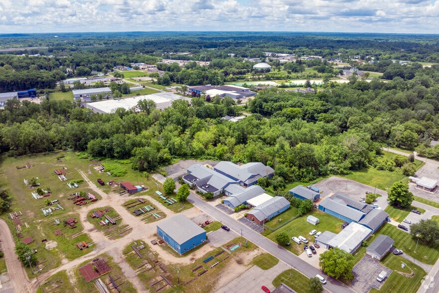 More Photos Of 1610 Clara St, Jackson Warehouse For Sale