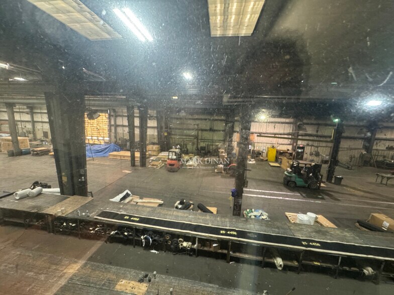 More Photos Of 3441-A Parkwood Rd, Bessemer Warehouse For Sale