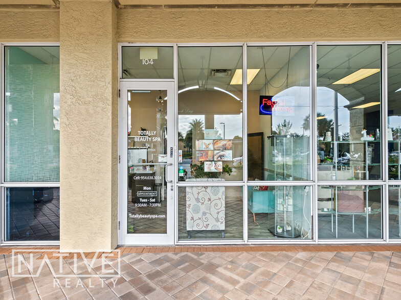 Primary Photo Of 1201 NE 26th St, Wilton Manors Storefront Retail Residential For Lease