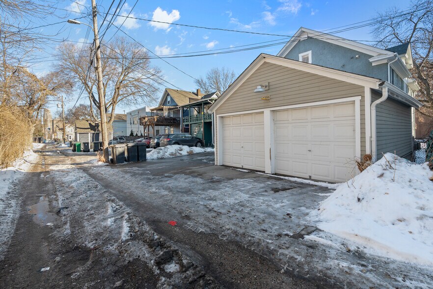 More Photos Of 2420 4th Ave S, Minneapolis Apartments For Sale