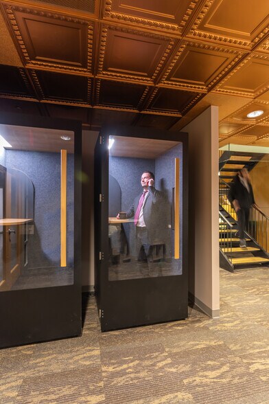 More Photos Of 48 Wall St, New York Coworking Space