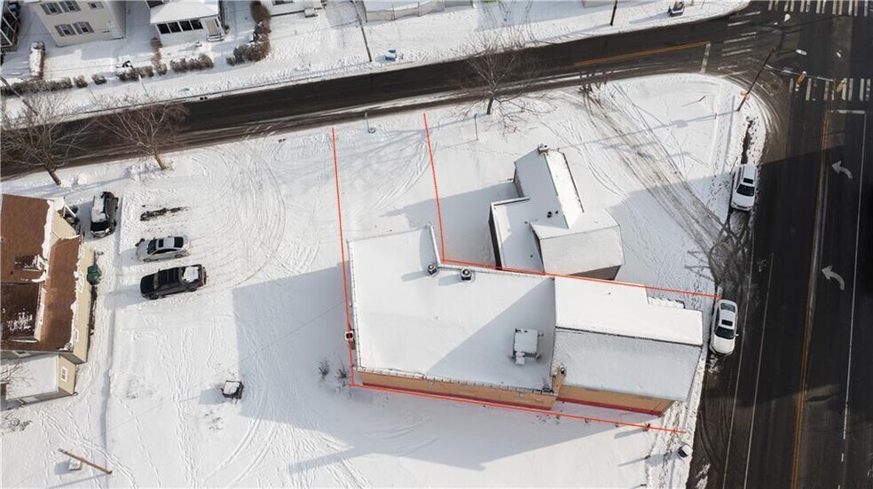 More Photos Of 392 Lyell Ave, Rochester Bar For Sale