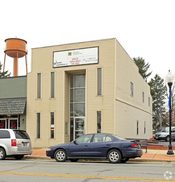 More Photos Of 209-211 S Main St, Kouts Office For Lease