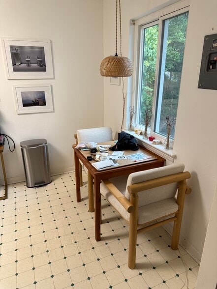 More Photos Of 1518 Parkway, Austin Multifamily For Sale