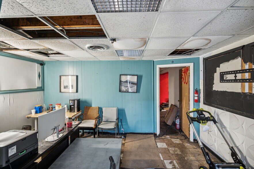 More Photos Of 2901 N 18th St, Philadelphia Warehouse For Sale