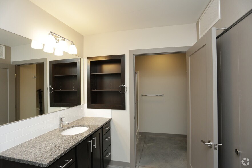 More Photos Of 429 W Central Ave, Wichita Apartments For Sale