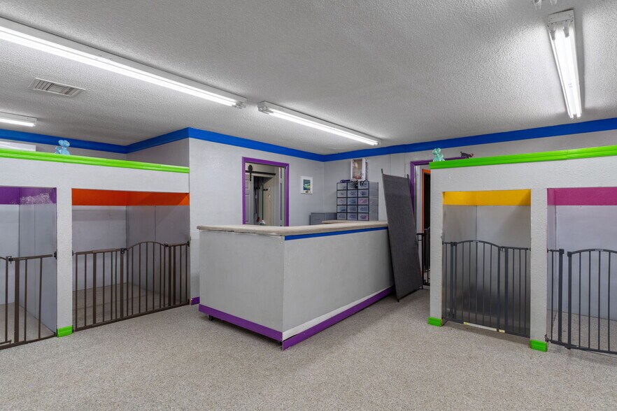 More Photos Of 3287 S Florida Ave, Inverness Office For Sale