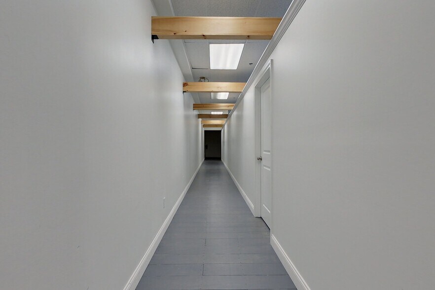More Photos Of 152 Main St, Pepperell General Retail For Lease