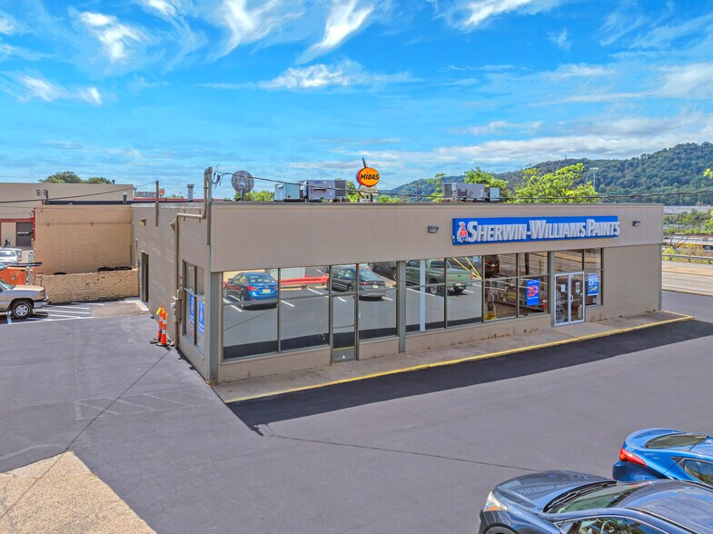 Primary Photo Of 800 1st Ave, Conway Storefront For Sale