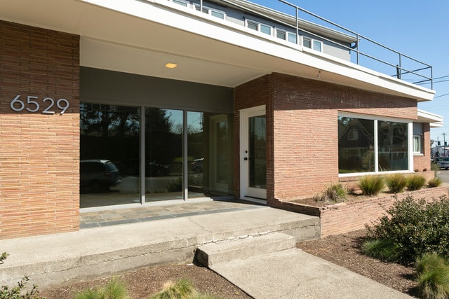 More Photos Of 6529-6533 NE Sandy Blvd, Portland Loft Creative Space For Sale