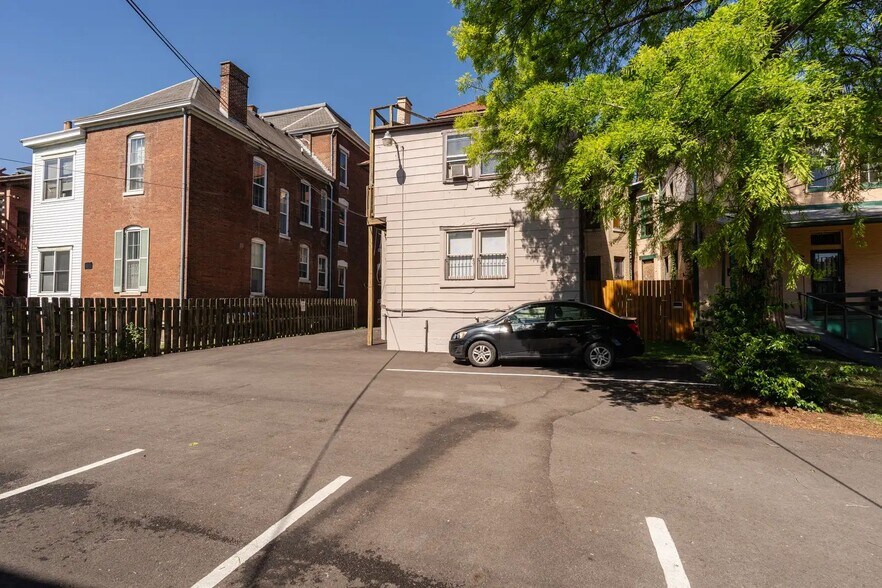 More Photos Of 1229 S 4th St, Louisville Apartments For Sale