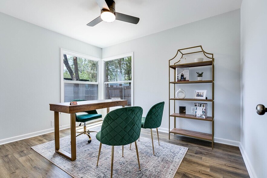 More Photos Of 2307 W Harris Ave, San Angelo Office Residential For Sale