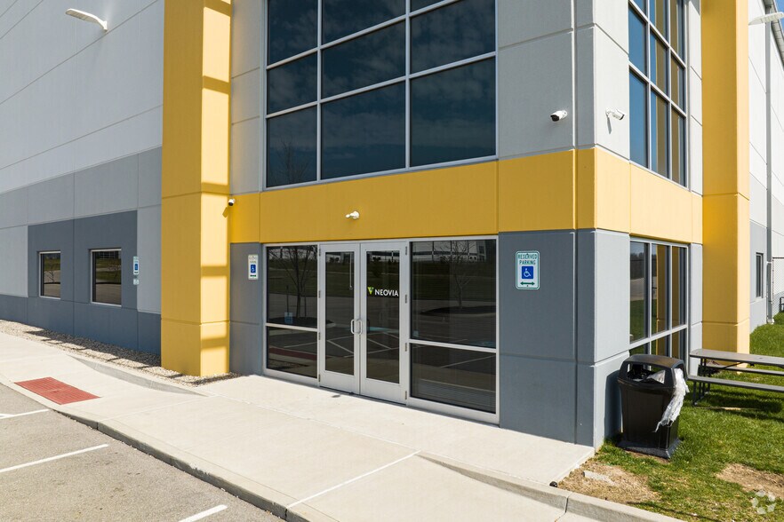 More Photos Of 201 Richard Knock Hwy, Walton Distribution For Lease