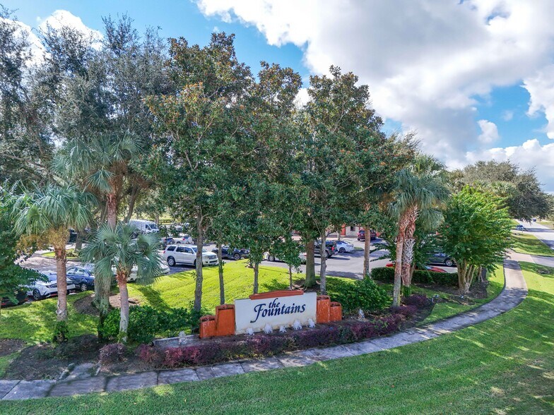 More Photos Of 1928-1936 Salk Ave, Tavares Medical For Lease