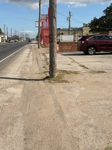 More Photos Of 1706 Clinton Dr, Galena Park Storefront Retail Office For Sale