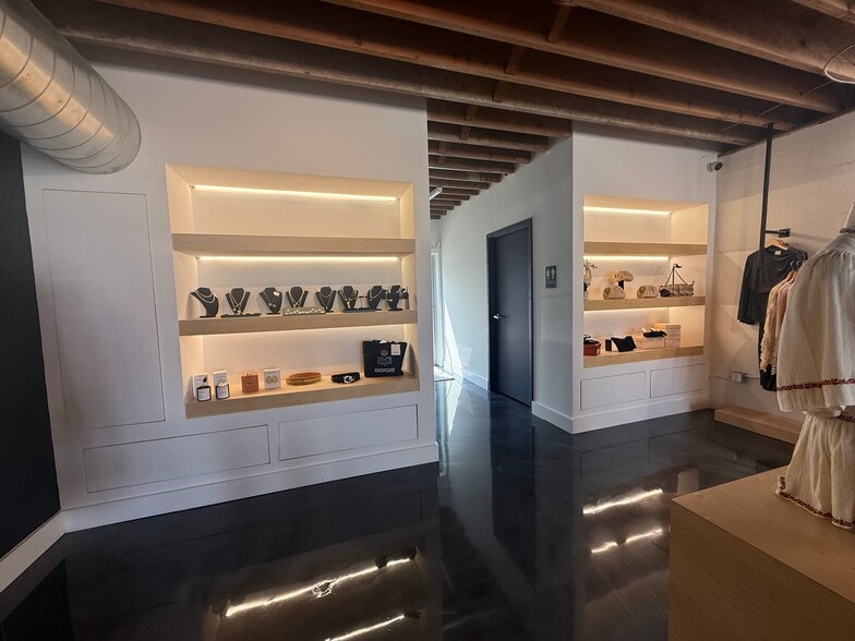 More Photos Of 703-705 Atlantic Blvd, Atlantic Beach Storefront For Lease