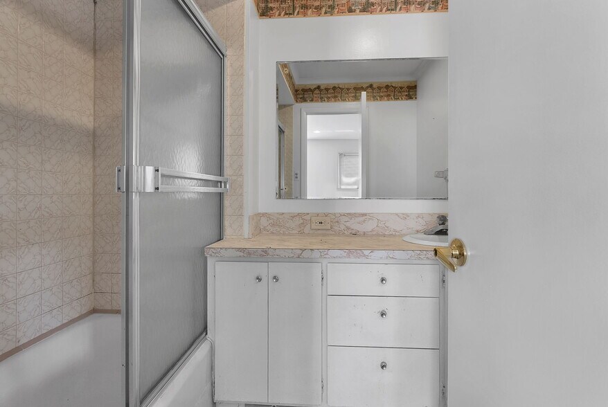 More Photos Of 34845 23 Mile Rd, Chesterfield Office For Sale