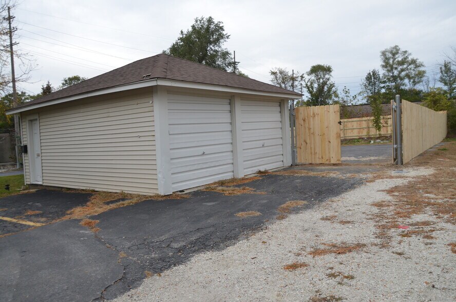 More Photos Of 1208 Lisle Plz, Lisle Medical For Lease