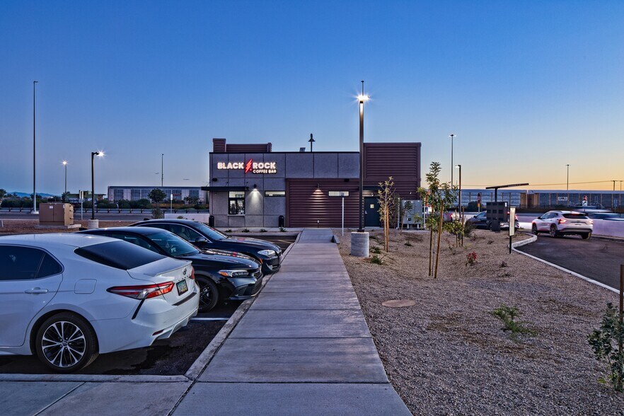 More Photos Of 12443 NW Grand Ave, El Mirage Fast Food For Sale