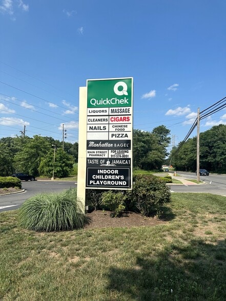 More Photos Of 881 Main St, Sayreville Freestanding For Lease