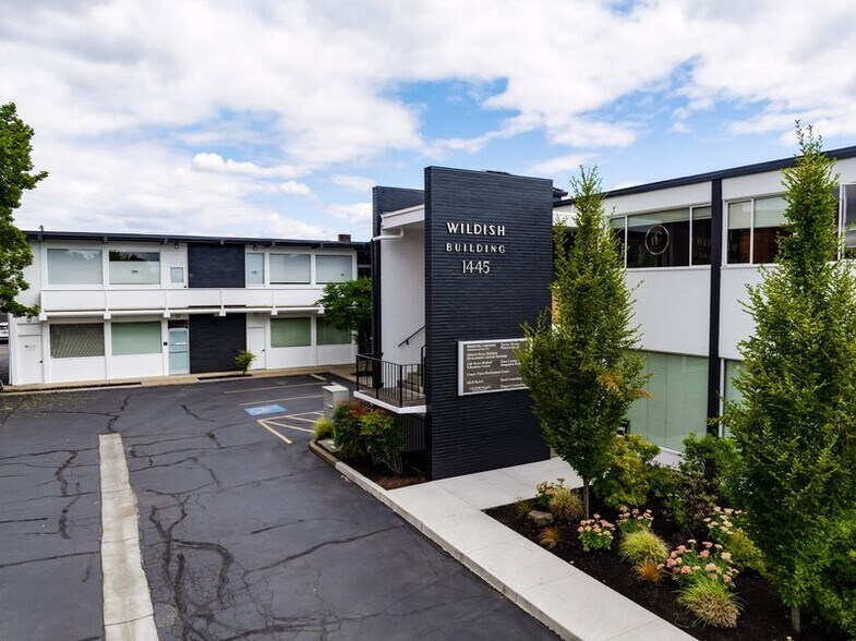 Primary Photo Of 1445 Willamette St, Eugene Medical For Lease