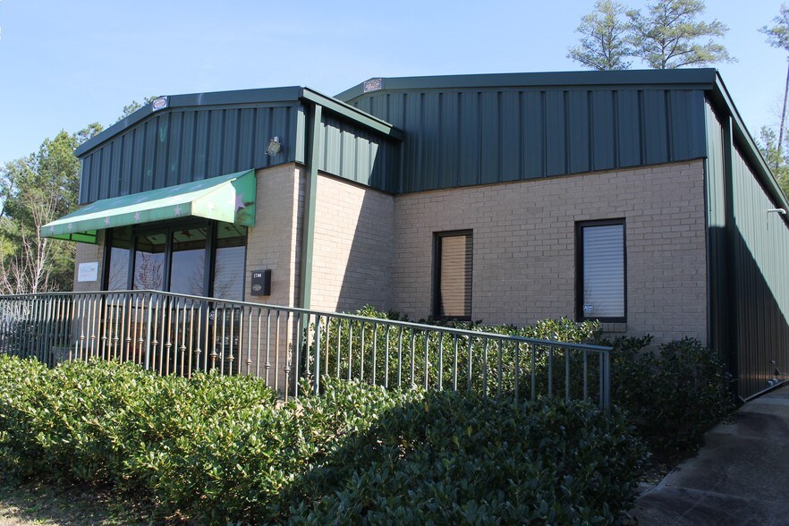 Primary Photo Of 1700 Boxwood Pl, Columbus Office For Lease