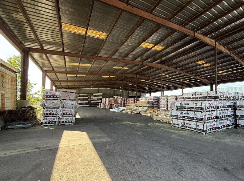 More Photos Of 1079 Woodleys Way, Columbia Warehouse For Lease