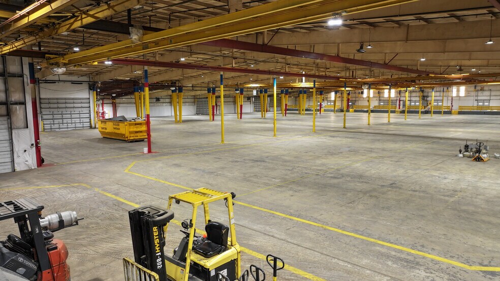 More Photos Of 2509 Cox Mill Rd, Sanford Manufacturing For Lease