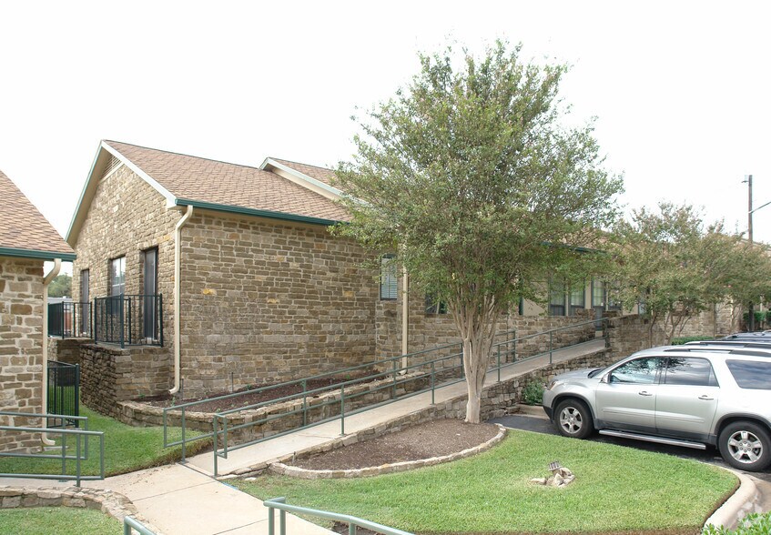 Primary Photo Of 13740 Research Blvd, Austin Medical For Lease
