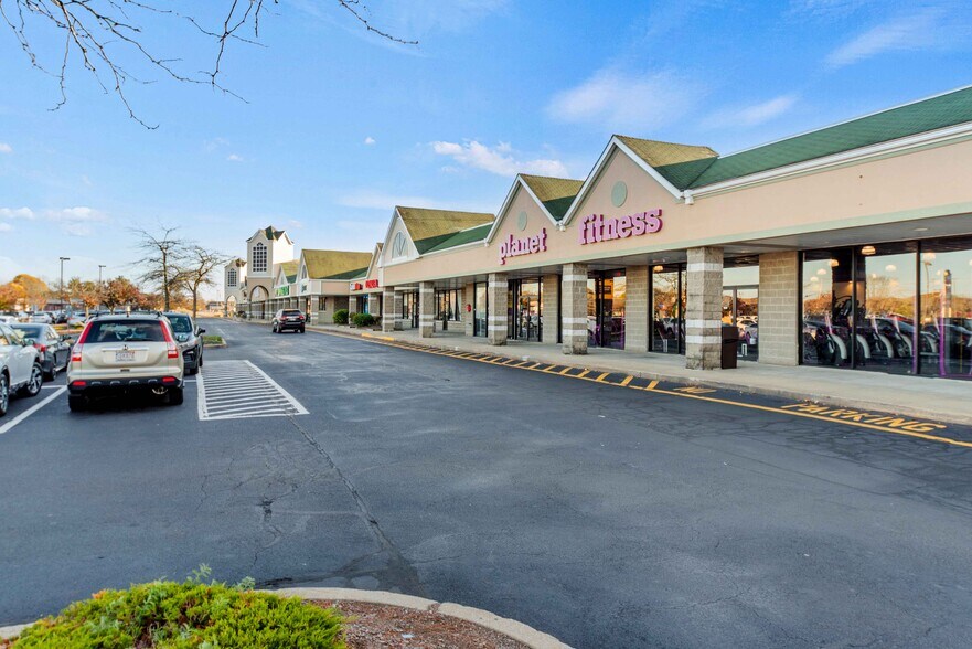 More Photos Of 1-42 Fairhaven Commons Way, Fairhaven Unknown For Lease