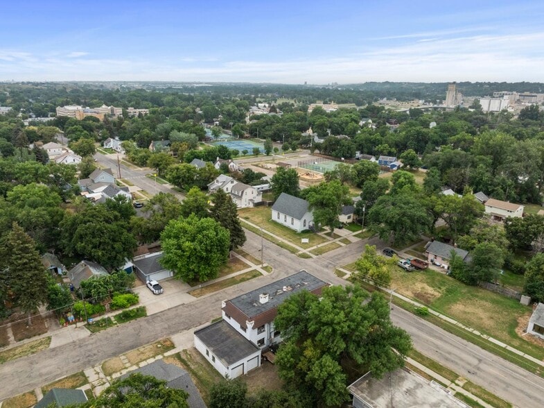 More Photos Of 2 University Ave W, Minot Apartments For Sale