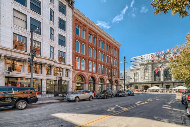 More Photos Of 1660 17th St, Denver Office Residential For Sale