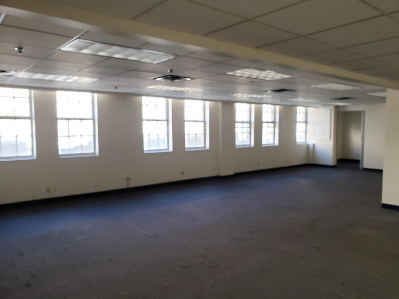 More Photos Of 339 East Ave, Rochester Office For Lease