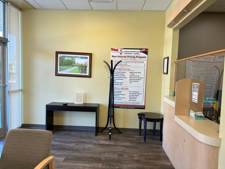 More Photos Of 6160-6182 Gunn Hwy, Tampa Unknown For Lease
