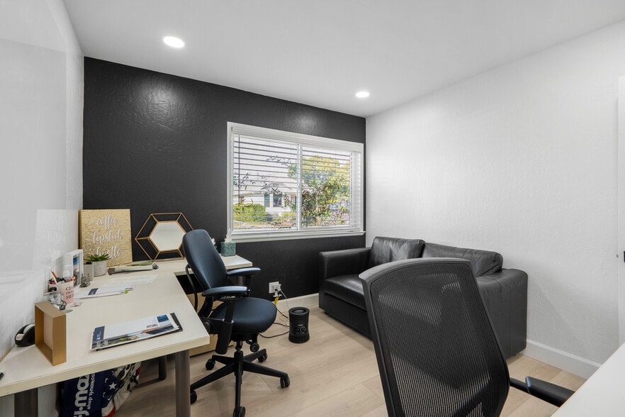 More Photos Of 50 W Main Ave, Morgan Hill Office Residential For Lease