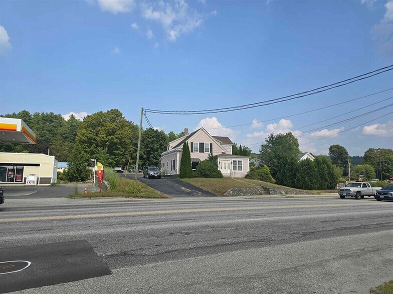 More Photos Of 198 Washington St, Claremont Office For Sale