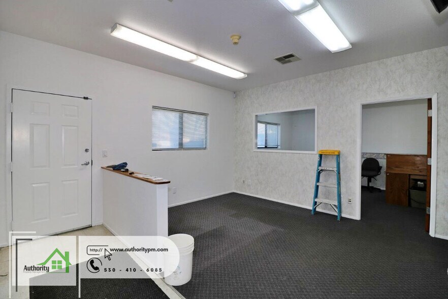 More Photos Of 1849 Keystone Ct, Redding Specialty For Lease