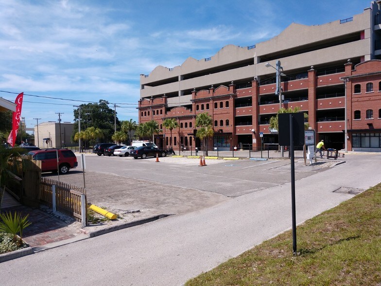 More Photos Of 1607 N 16th St, Tampa Land For Sale