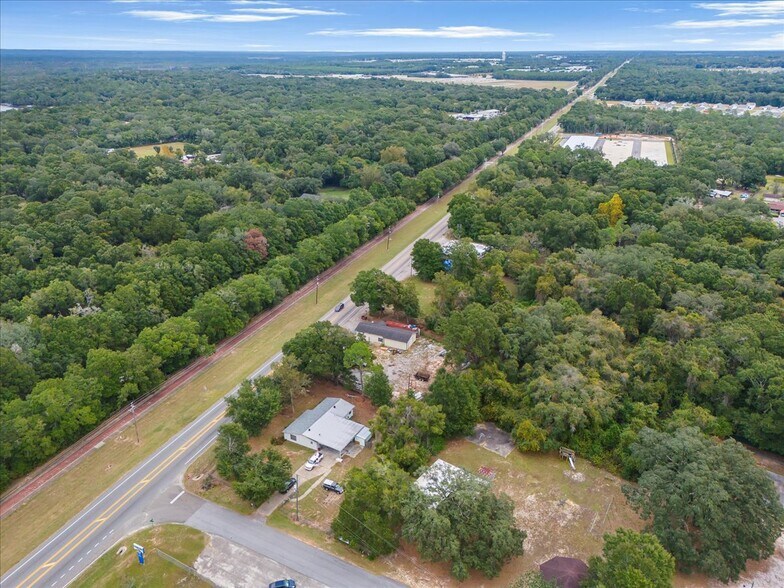 More Photos Of 7513 Highway 90, Milton Loft Creative Space For Sale