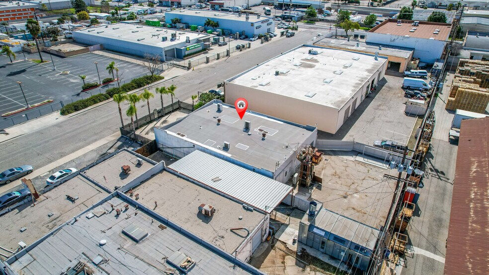 More Photos Of 343 N Clark Ave, Pomona Warehouse For Sale