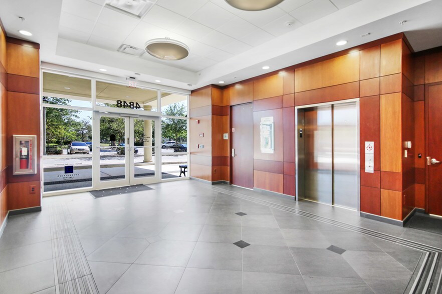 More Photos Of 4848 Coconut Creek Pky, Coconut Creek Medical For Lease