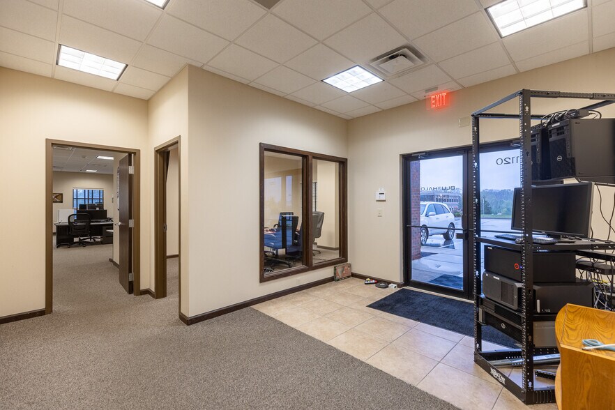 More Photos Of 1120-1130 Channingway Dr, Fairborn Medical For Sale