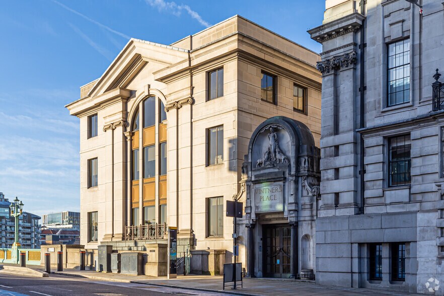 More Photos Of 68 Upper Thames St, London Office For Lease