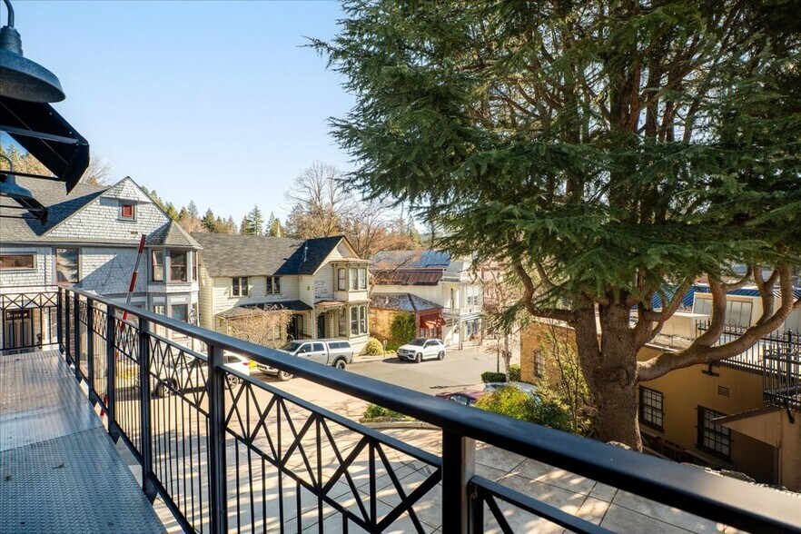 More Photos Of 224 Church St, Nevada City Office For Sale