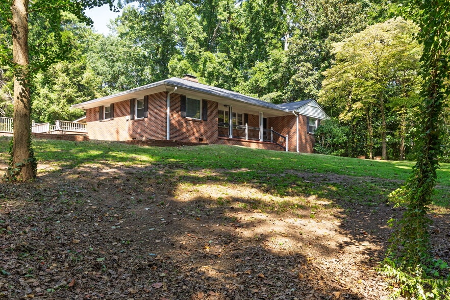 More Photos Of 250 E Memorial Dr, Dallas Land For Sale