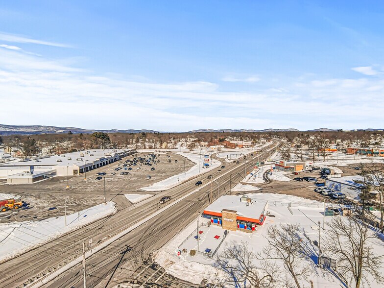 More Photos Of 1535 Memorial Dr, Chicopee Restaurant For Sale